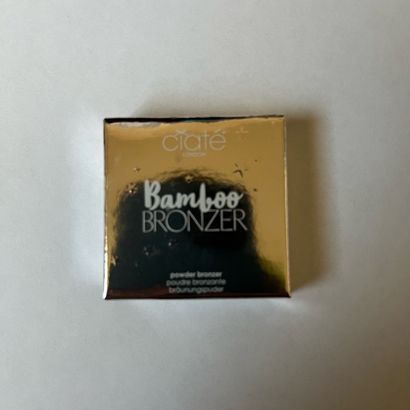 Ciate London Matte Bamboo Bronzer In SOUTH BEACH 2.5g/.08oz Mini - Picture 2 of 3